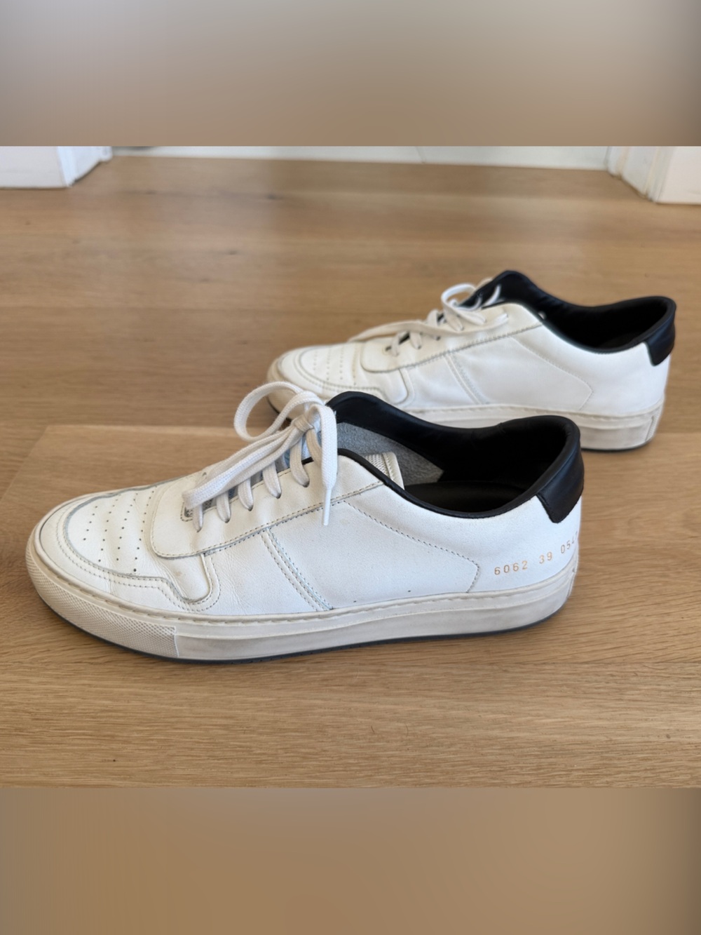 Common Projects White Leather Low-Top Sneakers with Black Heel